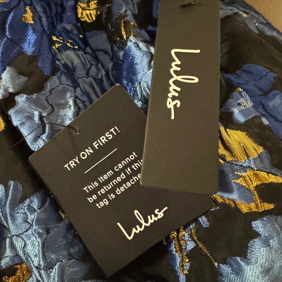 Extraordinary Impression Black Floral Jacquard Halter Mini Dress - Picture 4 of 5